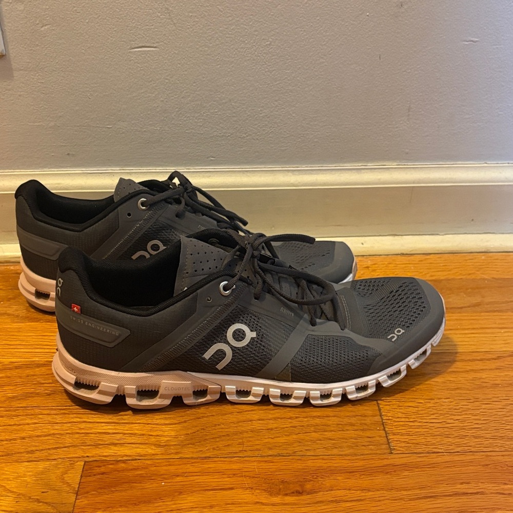 On Running Women's Cloudflow 2 - image 1